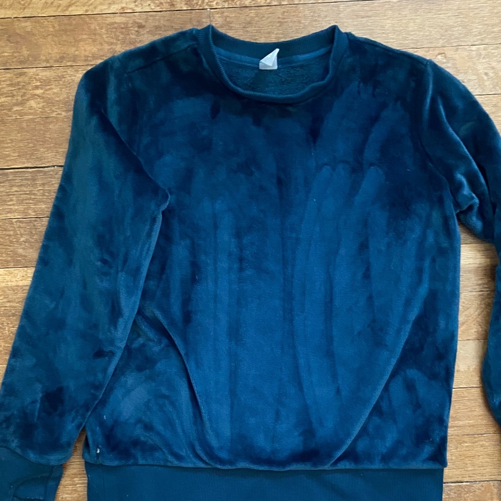 Athleta Girl forest green velour crewneck